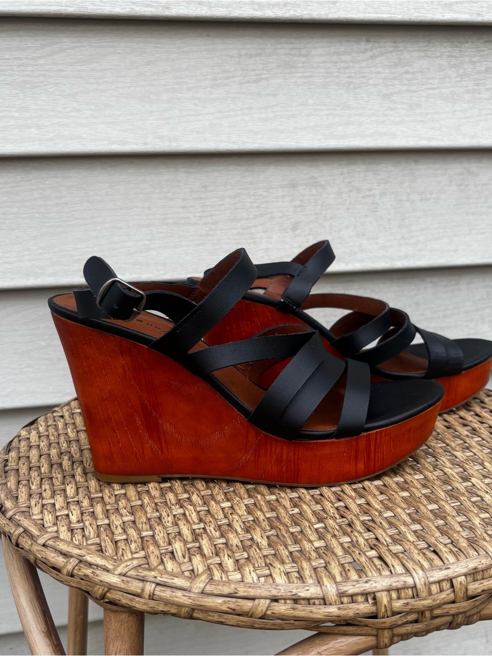 Lucky Brand Black Leather Wedge Sandals Wood Platform Strappy Heels Size 10M